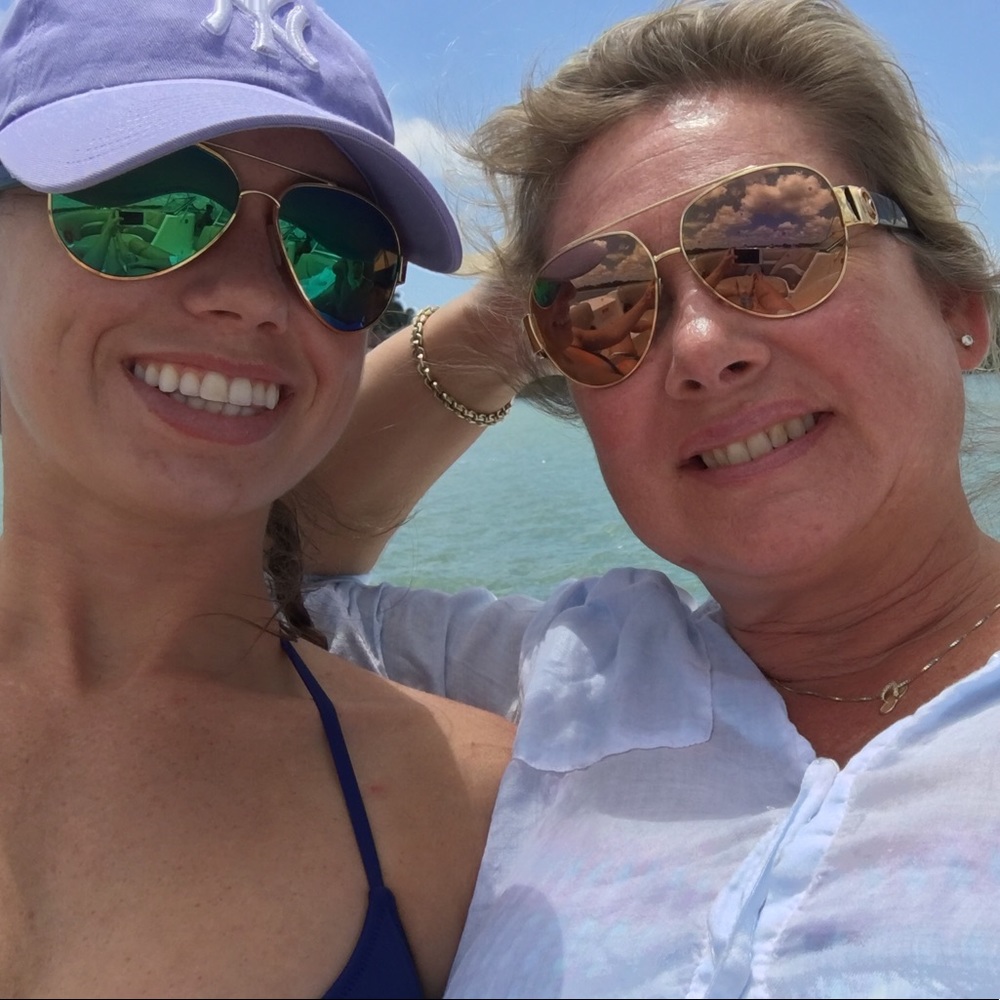 Meet your Posher, Savannah